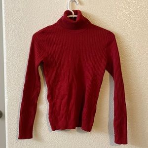 I am selling this Merona turtle neck size medium